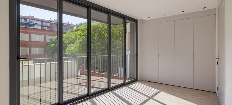 Aluminum Glazed Window Installation in North Miami Beach, FL
