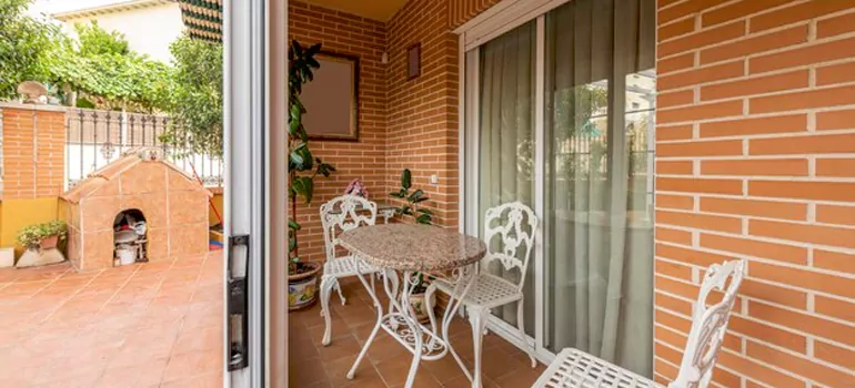 Adding Porch Enclosures To Your Home in North Miami Beach, FL
