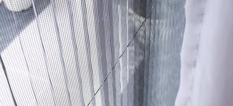 Fixing Screen Window Mesh in North Miami Beach, FL