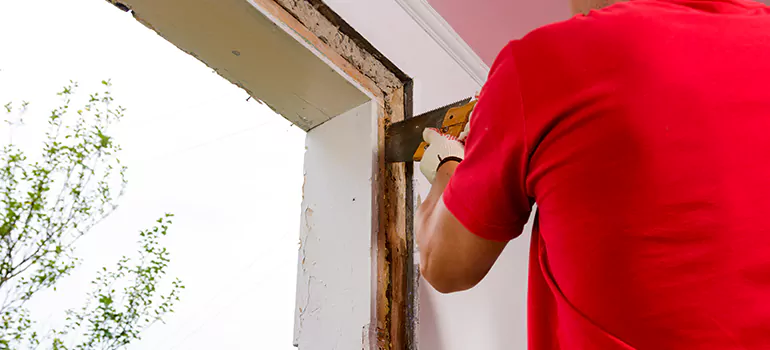 Residential Accordion Door Repair in North Miami Beach, FL