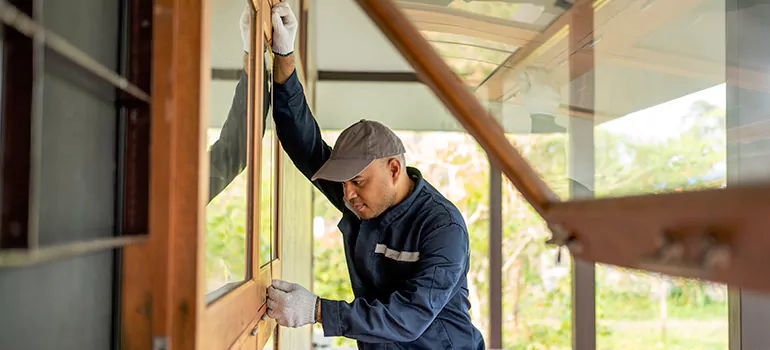 Double Hung Vinyl Window Sash Replacement in North Miami Beach, FL